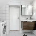 Apartament Topp Floor With One Bedroom & A Loft *