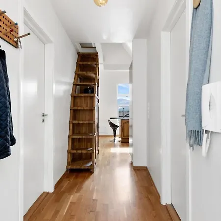 Topp Floor With One Bedroom & A Loft Apartamento *