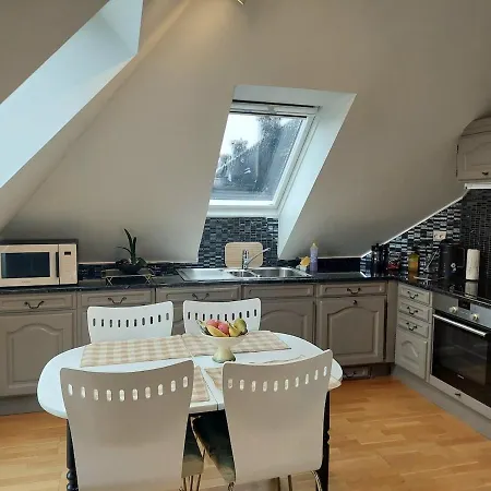 Topp Floor With One Bedroom & A Loft Lejlighed *