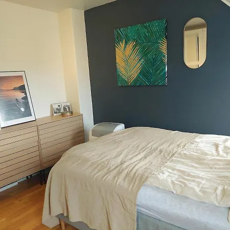 Topp Floor With One Bedroom & A Loft *