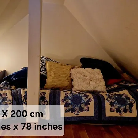 Topp Floor With One Bedroom & A Loft Lejlighed