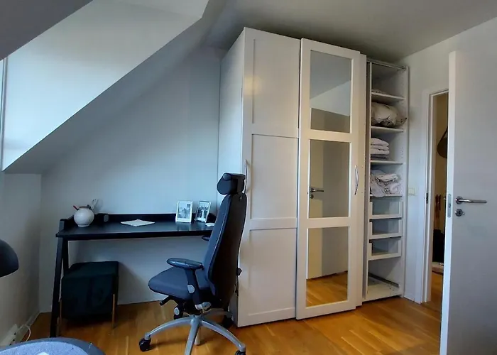 Topp Floor With One Bedroom & A Loft Lägenhet