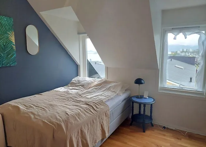 Topp Floor With One Bedroom & A Loft *
